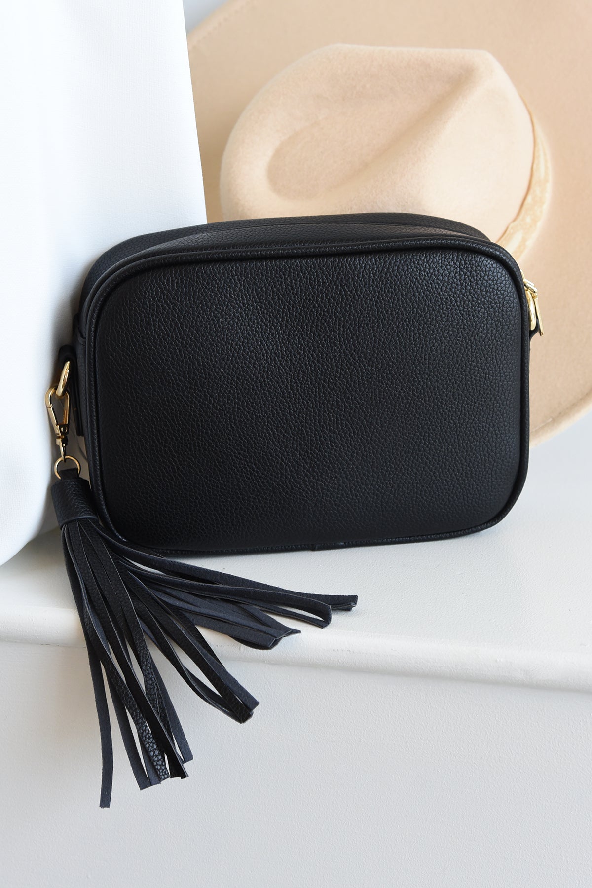 AHDORNED BLACK HANDBAG