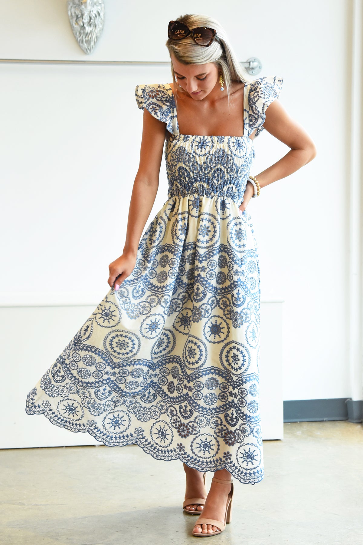 White maxi dress 2024 with blue embroidery