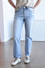 JENNA ANKLE STRAIGHT JEANS