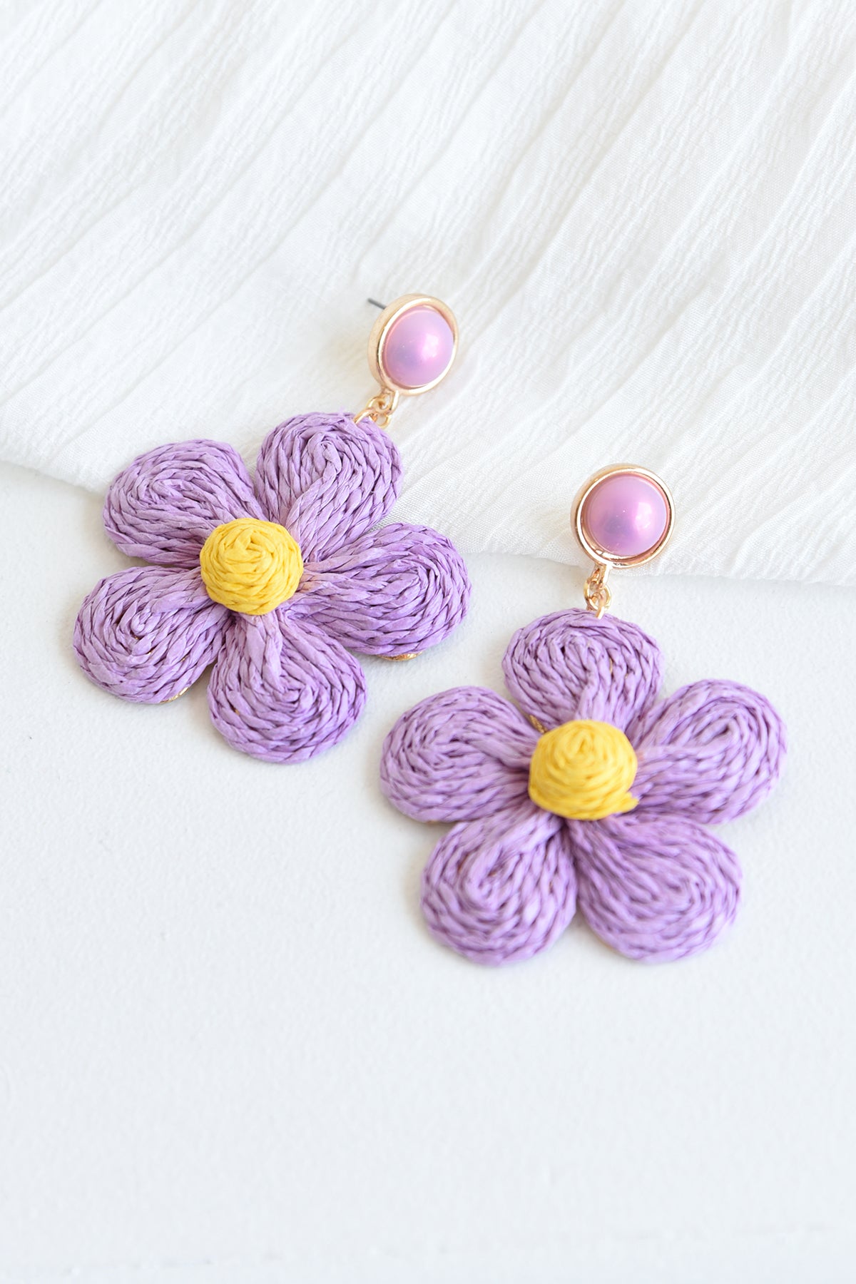 DAISY RAFFIA EARRINGS -LAVENDER