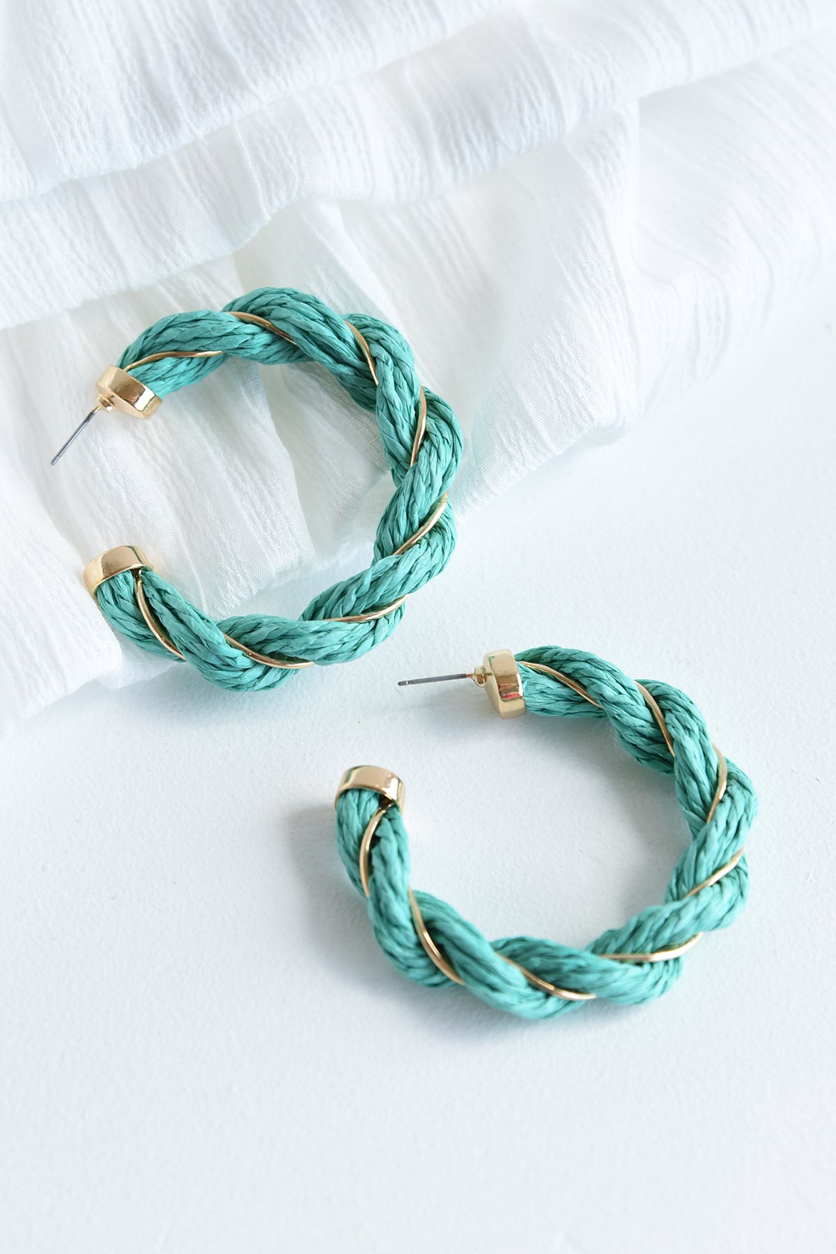 RAFFIA AND WIRE TWISTED HOOP EARRINGS -TURQUOISE