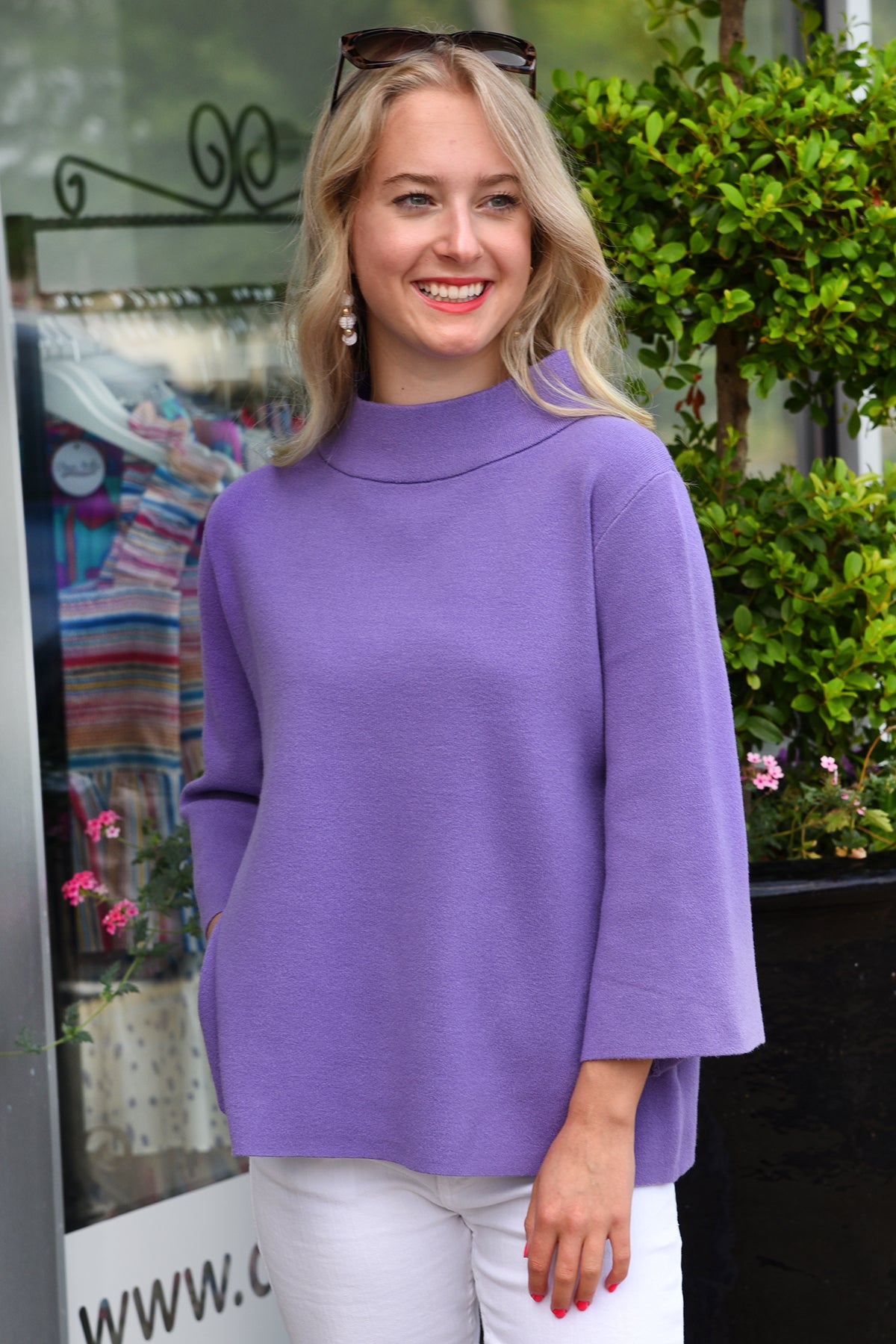 STAND OUT SWEATER -PURPLE