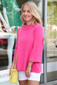 STAND OUT SWEATER -FUSCHIA