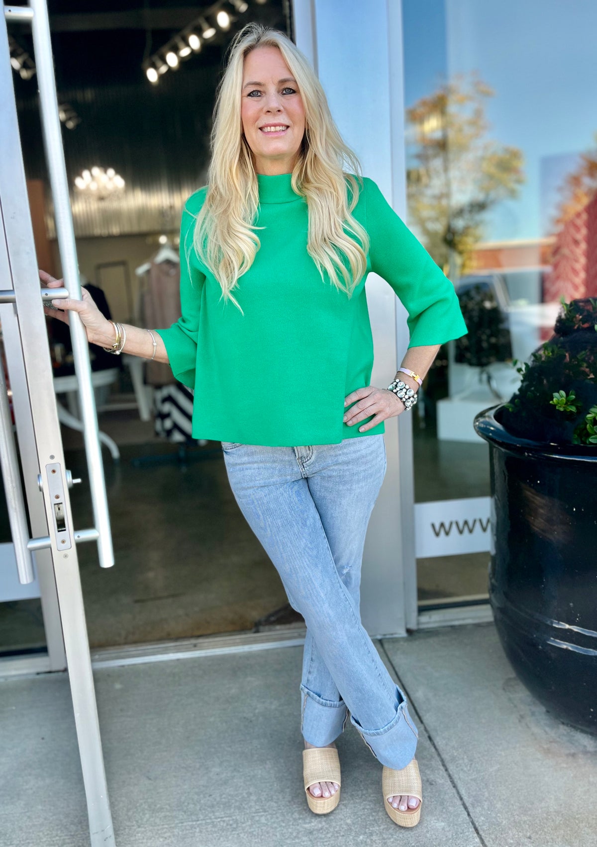 JUMP INTO FALL SWEATER