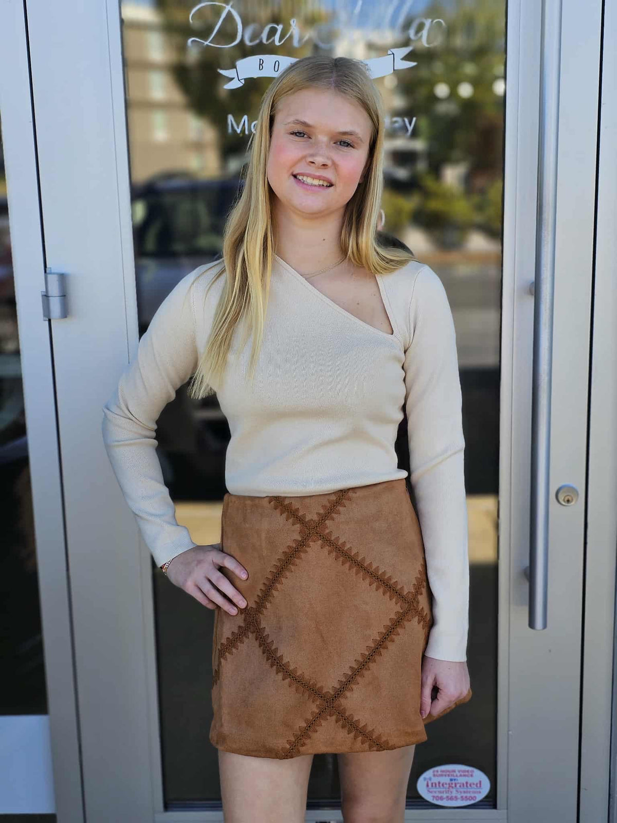 CARMEL FAUX SUEDE SKORT