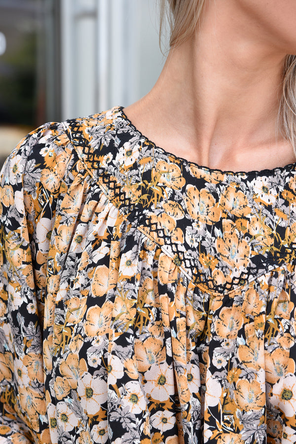 GO FOR IT FLORAL TOP