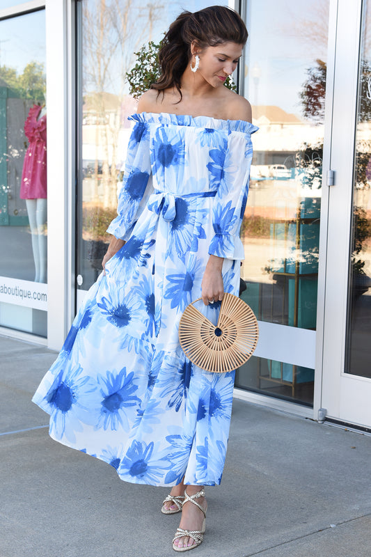 STAND OUT MAXI DRESS