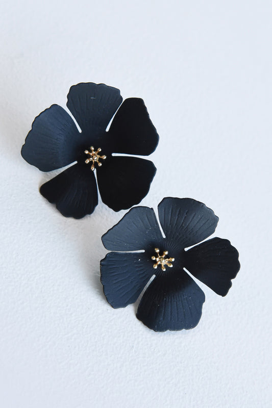 FLOWER STUD EARRINGS -BLACK