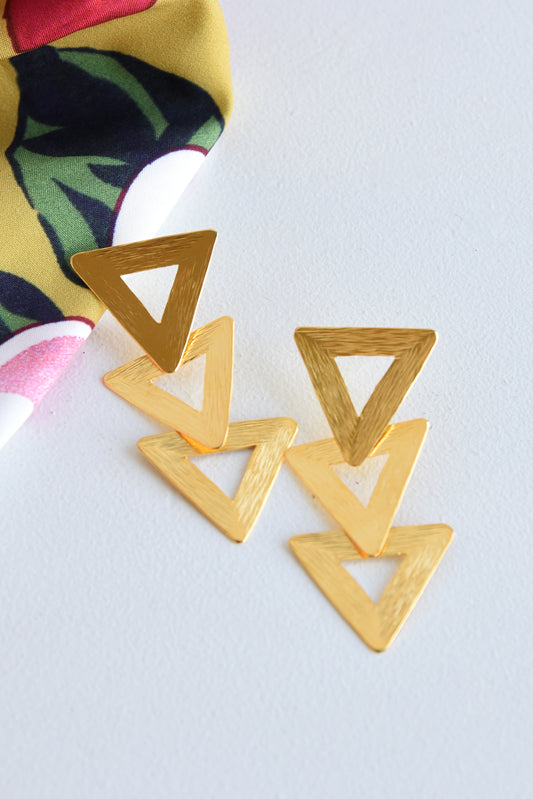 TRIPLE TRIANGLE GOLD EARRINGS