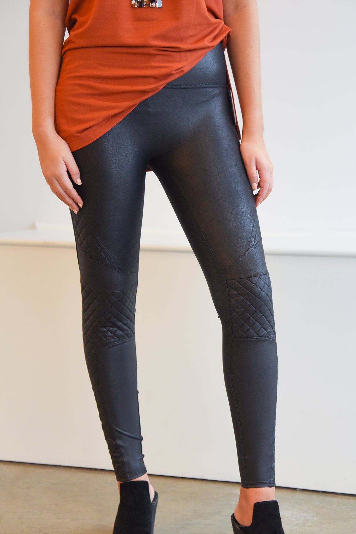 SPANX QUILTED FAUX LEATHER LEGGINGS – Dear Stella Boutique