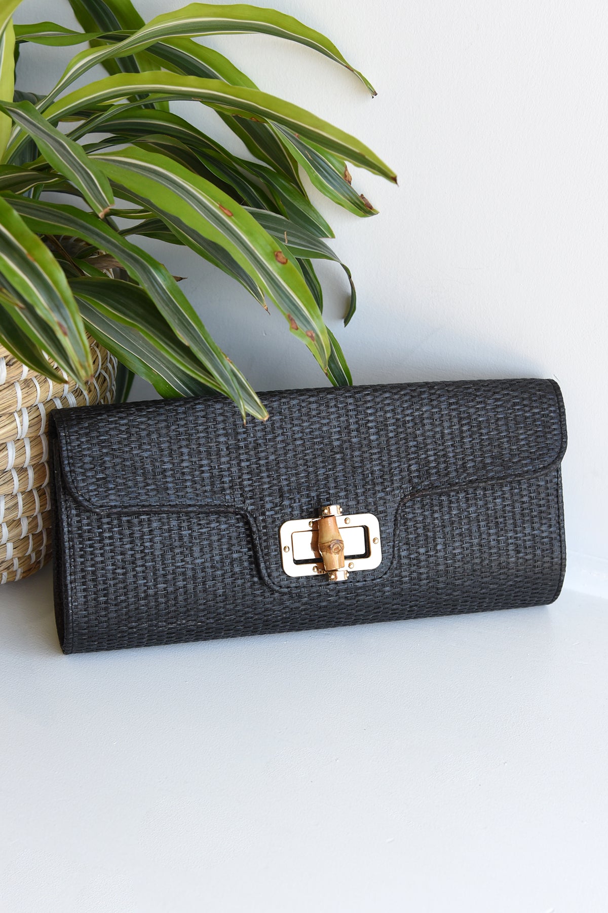 Bamboo clutch 2024