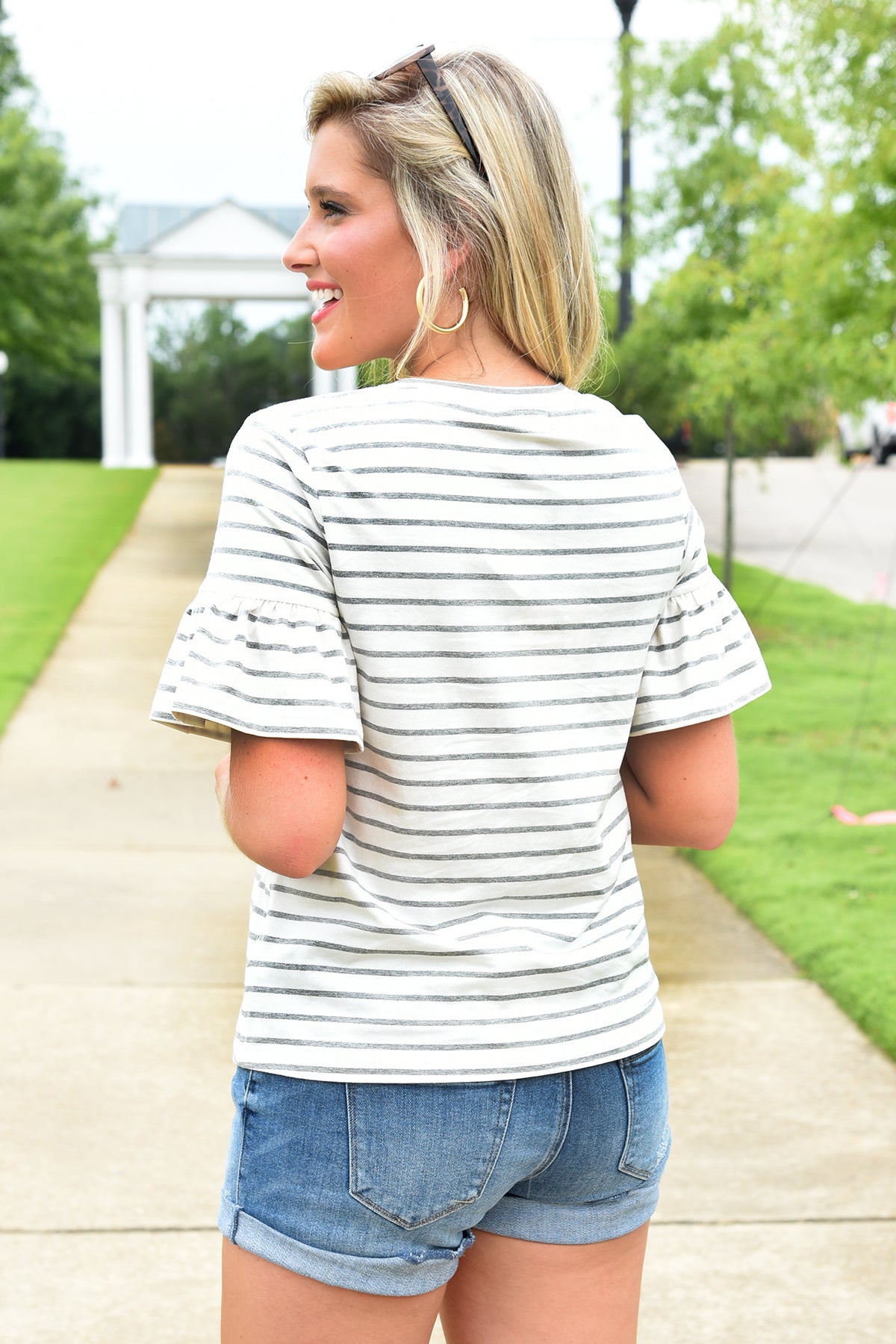 NEVER LET GO TOP -GREY - Dear Stella Boutique