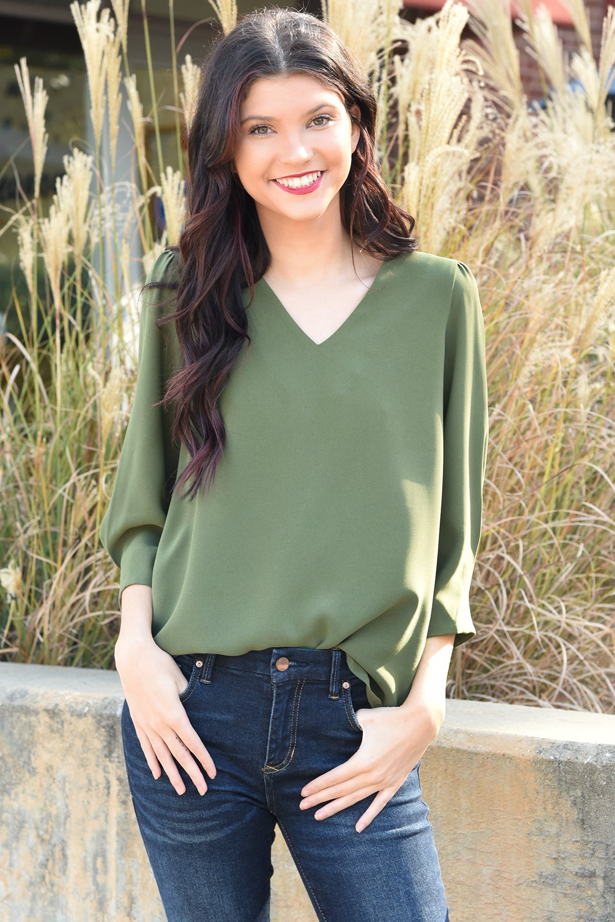 FUN VIBES TOP- OLIVE
