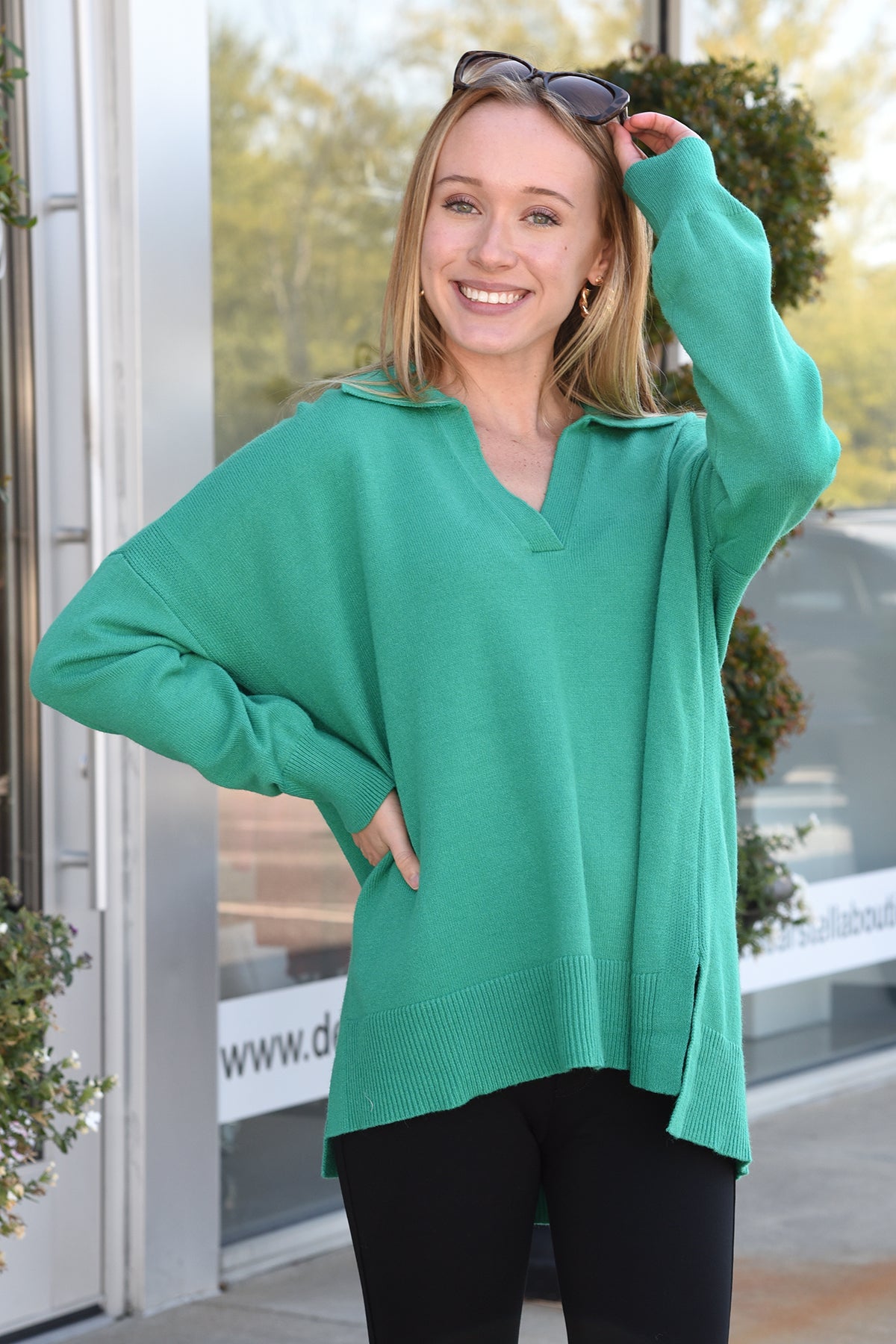 ANY DAY NOW SWEATER -GREEN