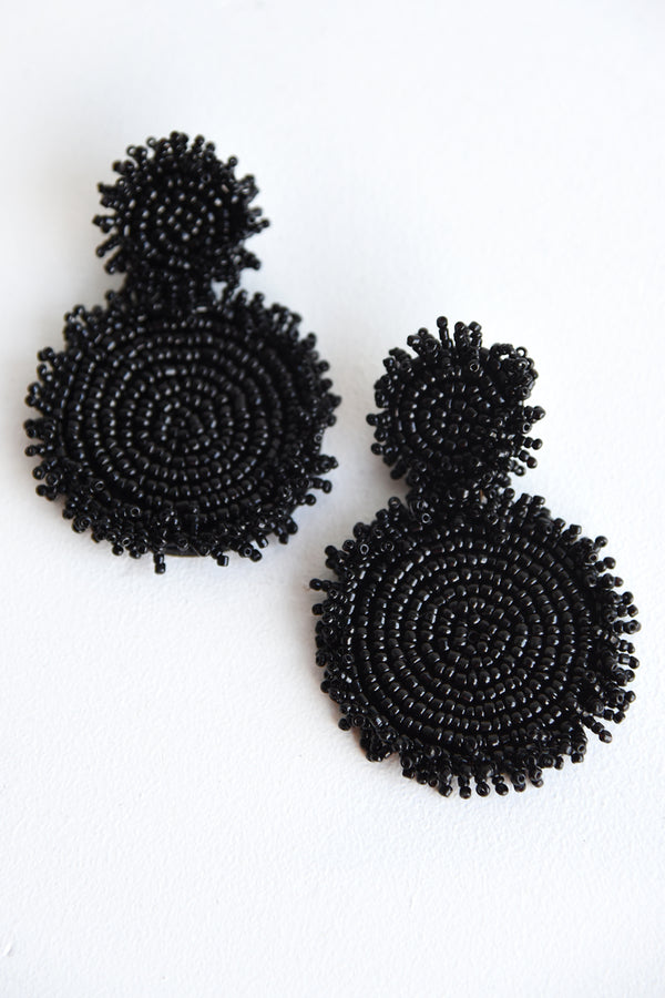 SEED BEAD DISK EARRINGS -BLACK - Dear Stella Boutique