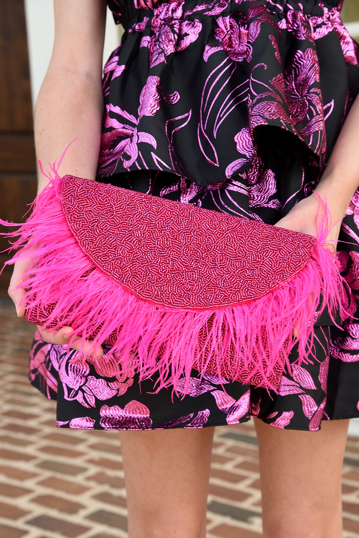 FEATHER BEADED CLUTCH -PINK