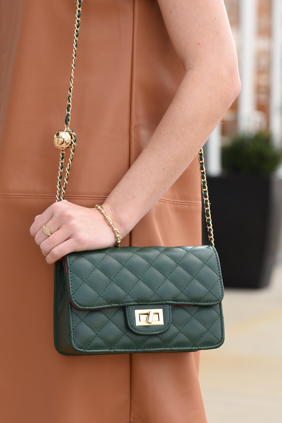 AIDHEN QUILTED CROSSBODY -GREEN
