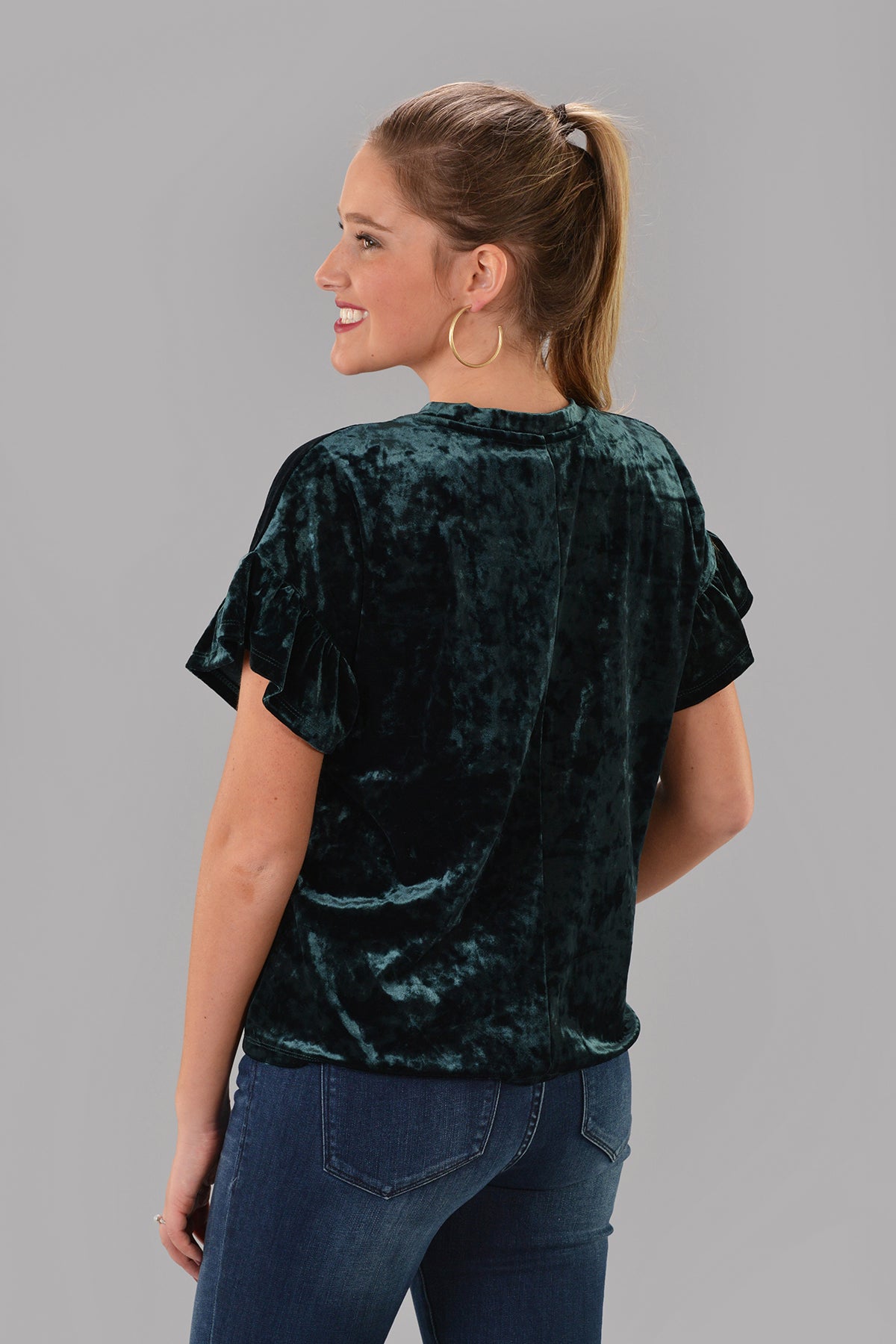 Z SUPPLY VELOUR RUFFLE TOP -GREEN - Dear Stella Boutique