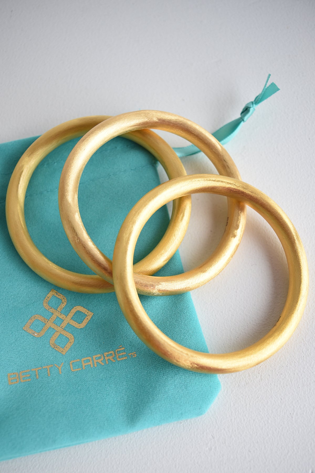 BETTY CARRE GOLD BANGLE SET