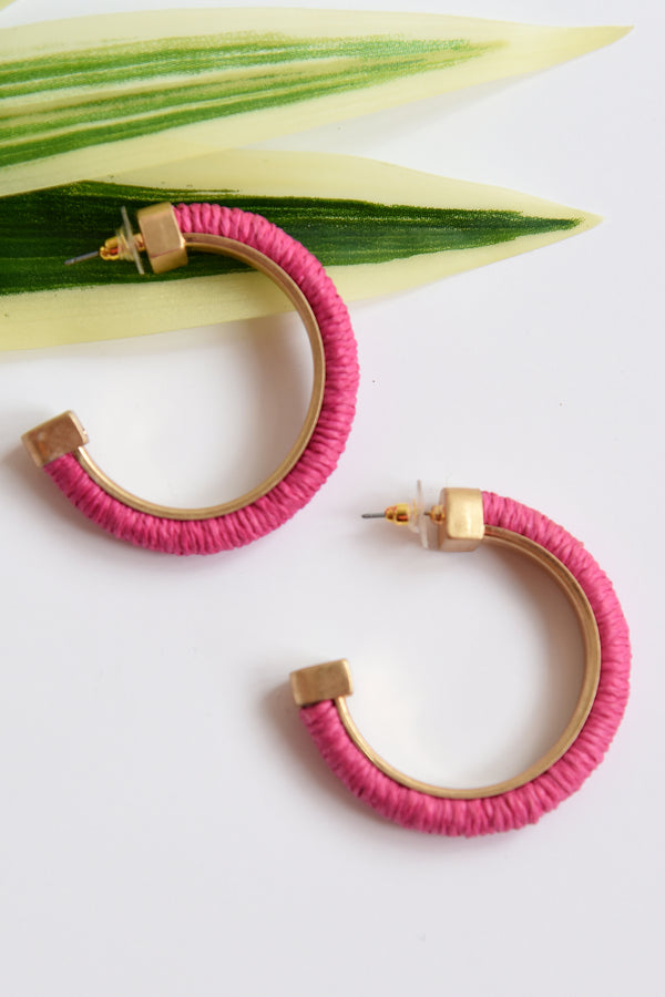 STRAW WRAPPED HOOP EARRING -PINK - Dear Stella Boutique